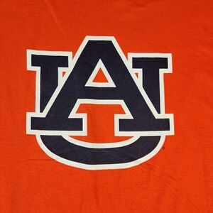 Auburn‎ Tigers Shirt Mens XL Orange Front Chest Large Team Logo Sportswear